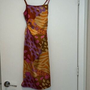 House of Harlow 1960 Vibrant Midi Dress